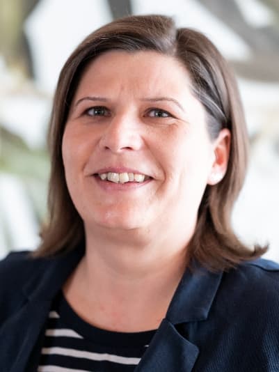 Mag. Sabine Schiefer
