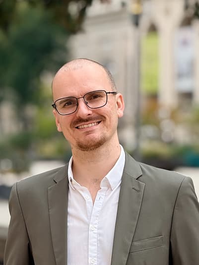 Coach Karello | Queersensible Beratung in Wien & Online